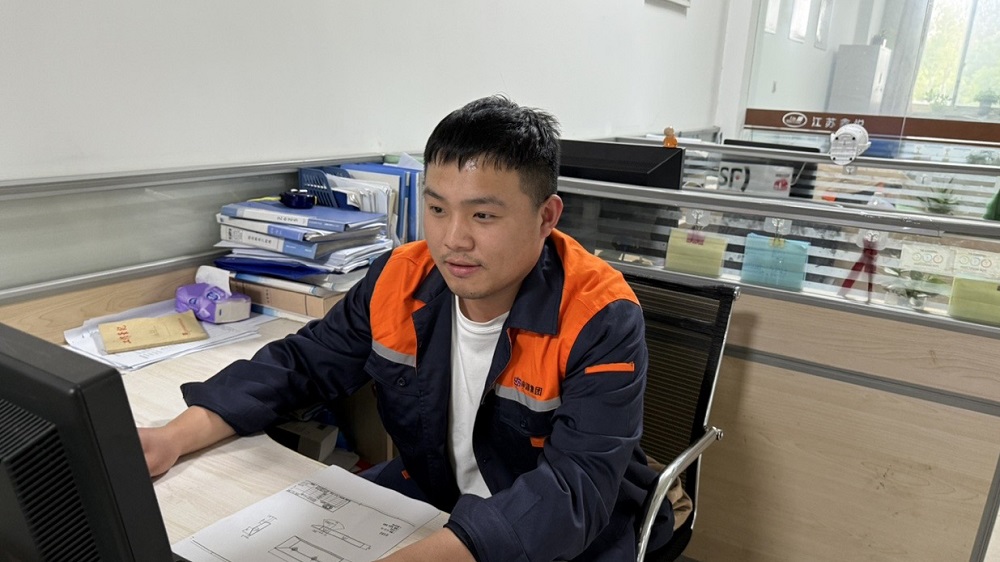 季2.JPG